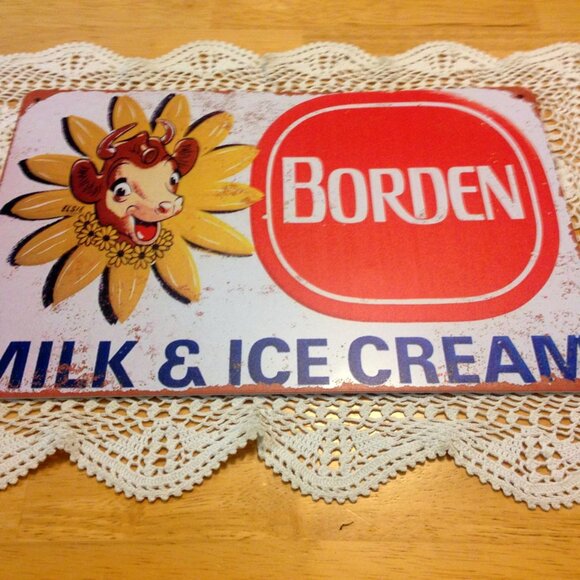 Distressed look, vintage reproduction Borden milk and ice cream sign - Picture 1 of 4